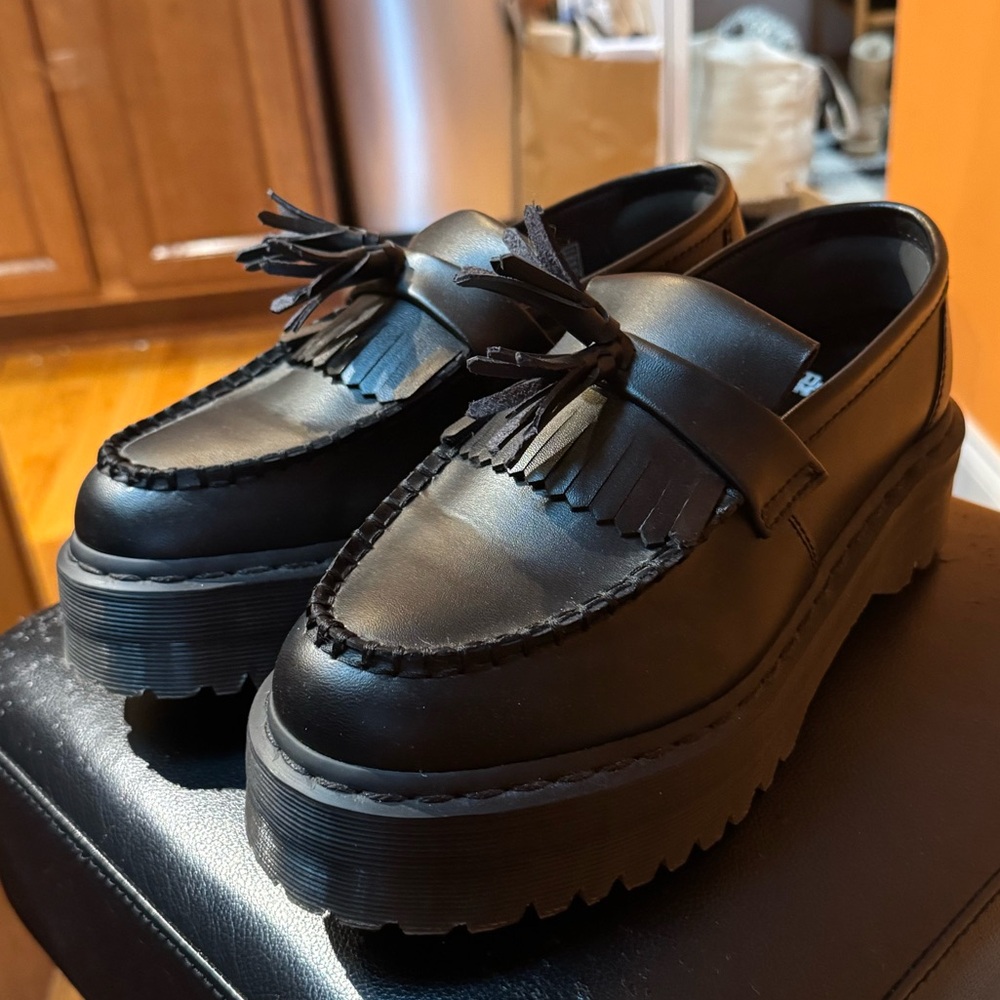 Platform Dr. Marten Loafers
